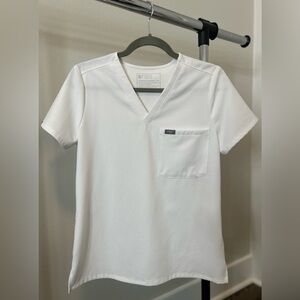 FIGS White Catalina One-Pocket Scrub Top